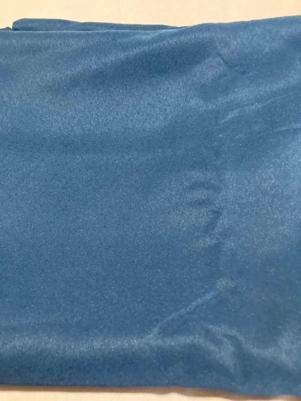 NWOTS Table Cloth - Picture 2 of 5
